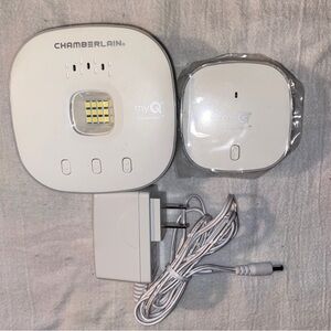 Chamberlain Smart Wireless Garage Control Hub & Sensor WiFi myQ-G0401-ES, White